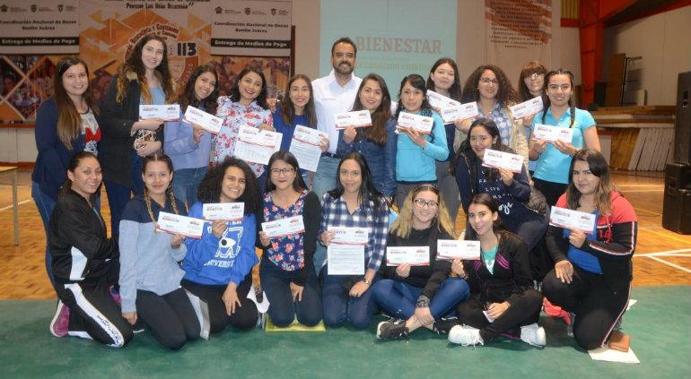 Eres Estudiante Y Te Interesan Las Becas De Amlo Aqui Detalles Tiempo