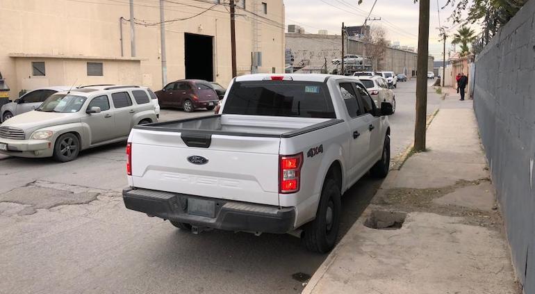 Disparan contra hombre en asalto afuera del Colegio San Patricio - Puente Libre La Noticia Digital