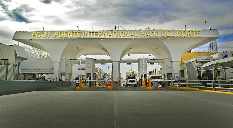 Arrestan a mujer por intentar cruzar droga dentro de su cuerpo Arrestan a mujer por intentar cruzar droga dentro de su cuerpo