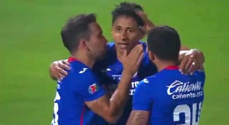 Gol de Luis Romo, y Cruz Azul impone su ley ante Santos Laguna 1-0 | Tiempo