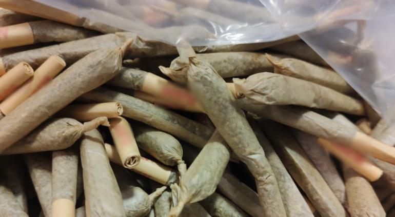 Decomisaron Cigarrillos Artesanales De Marihuana En Paqueter A