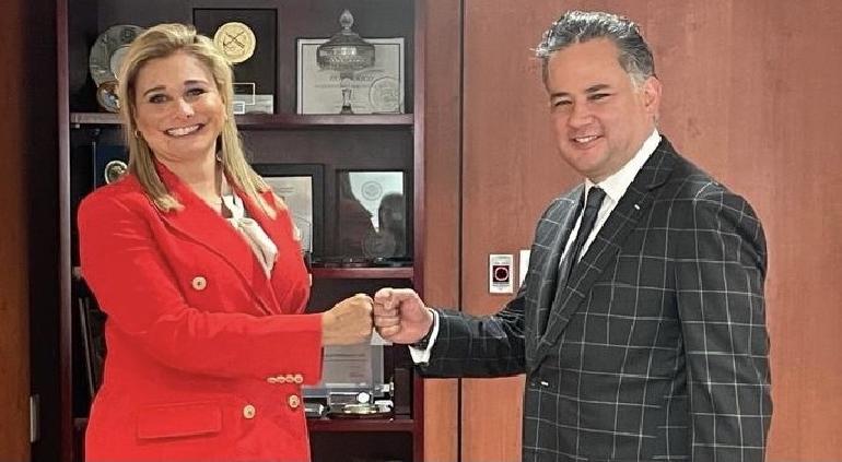 "Por un Chihuahua justo"; se reunió Maru con Santiago Nieto de la UIF - Vimarsana News