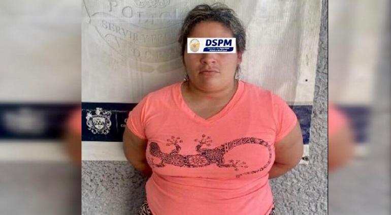 Mereka menangkap seorang wanita karena pencurian di El Super Arboledas