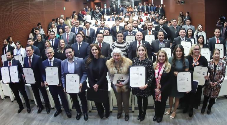 Egresan 50 de la Escuela Judicial Electoral