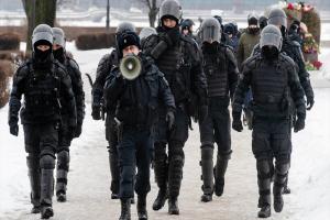 Relacionada policias-rusia.jpg