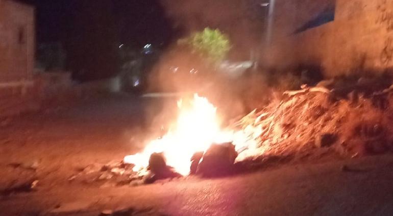 Denuncian quema de basura en la Martín López 📸