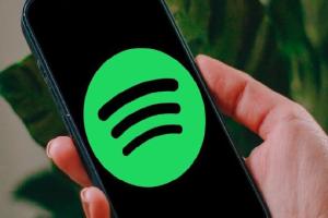 Relacionada cayo-spotify.jpg