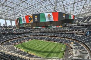 Relacionada sofi-stadium.jpg