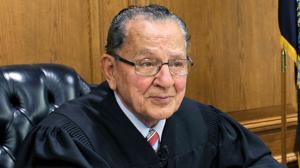 Relacionada judge-frank-caprio-0812025-3-7201304575e646d78cbb887a155129fd.jpg