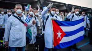 Relacionada medicos-cubanos.jpg