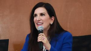 Relacionada kenia-lopez.jpg