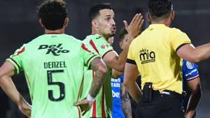 Relacionada jugadores-fc-juarez-cerca-de-los-golpes-juanfutbol-768x432.jpg