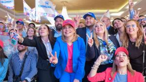 Relacionada se-reune-vazquez-con-representantes-de-colonias-en-chihuahua-capital-3.jpg
