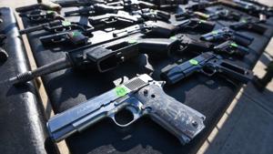 Relacionada armas.jpg