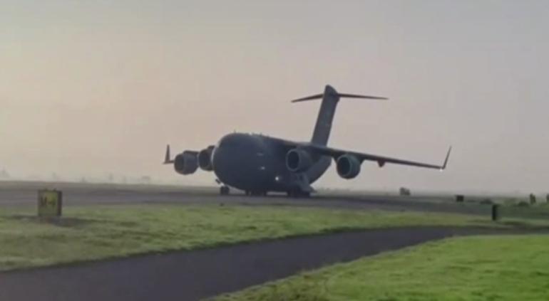 Aterrizó avión de la Fuerza Aérea de Estados Unidos en México 🎦