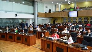Relacionada se-reune-vazquez-con-representantes-de-colonias-en-chihuahua-capital-1.jpg