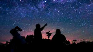 Relacionada principal_campamento-astronomico-2017-en-las-estacas-02.jpg