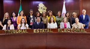 Relacionada tee-conmemoracion-voto-femenino.jpg