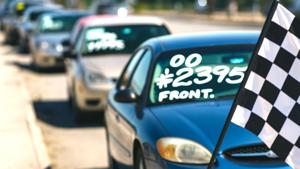 Relacionada chuecos-importados-bandera-a-cuadros.jpg