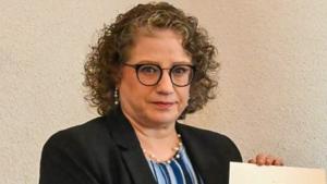 Relacionada einat-kranz-neiger-1.jpg