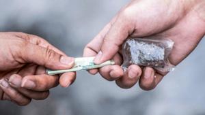 Relacionada droga.jpg