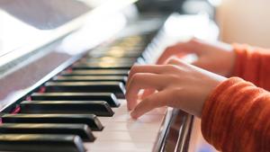 Relacionada piano-infantil-deditos.jpg