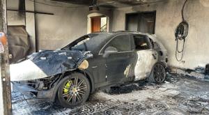 Relacionada camioneta-porsche1.jpg