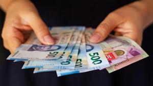 Relacionada salario.jpg