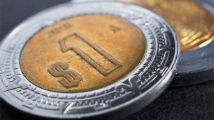 Relacionada peso-mexicano-alza-dolar-uno.jpg