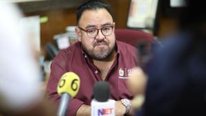 Relacionada charly.jpg