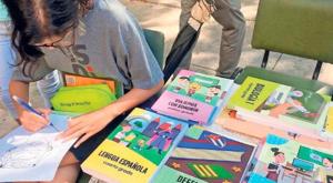 Relacionada libros-cuba.jpg