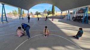 Relacionada escuela.jpg