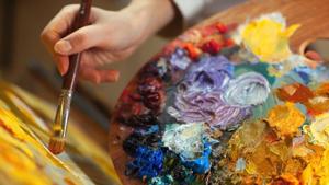 Relacionada pintora.jpg