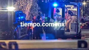 Relacionada pxl_20251113_044629376night.jpg