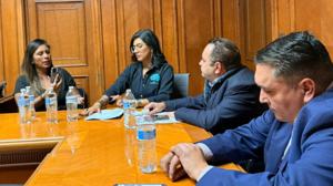 Relacionada manifestantes.jpg