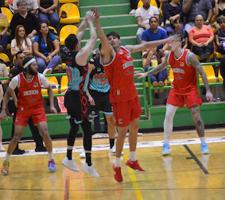 Relacionada apaches-a-indiosx.jpg