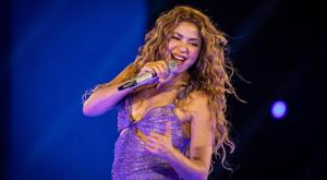 Relacionada shakira.jpg