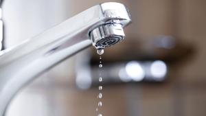 Relacionada gotea-grifo-estando-cerrado-865.jpg