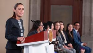 Relacionada claudia-shienbaum-pardo-con-plataformas.jpg