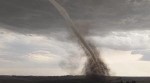 Relacionada tornado.jpg