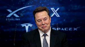 Relacionada musk.jpg