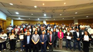 {{noticia.recomendamos_1.imagen