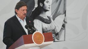 Relacionada napoleon-gomez-urrutia-secretario-general-del-sindicato-nacional-minero.jpg
