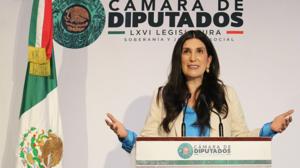 Relacionada kenia-lopez.jpg