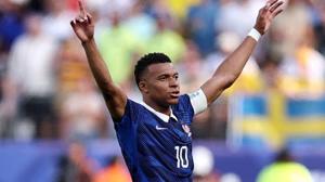 Relacionada mbappe.jpg