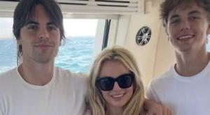 Relacionada britney.jpg