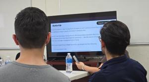 Relacionada capacitan-jovenes-club-conversacion-ingles.jpg