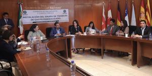 Relacionada comisionhacienda1.jpg