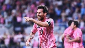 Relacionada messi-a-cruz-azul.jpg