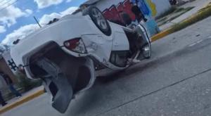 Relacionada termino-volcado-tras-chocar-contra-barberia-en-la-municipio-libre.jpg